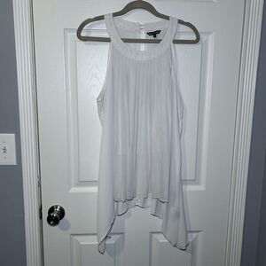 Unique Spectrum Blouse Women's XL White Pleated Sleeveless High Low Tunic Top